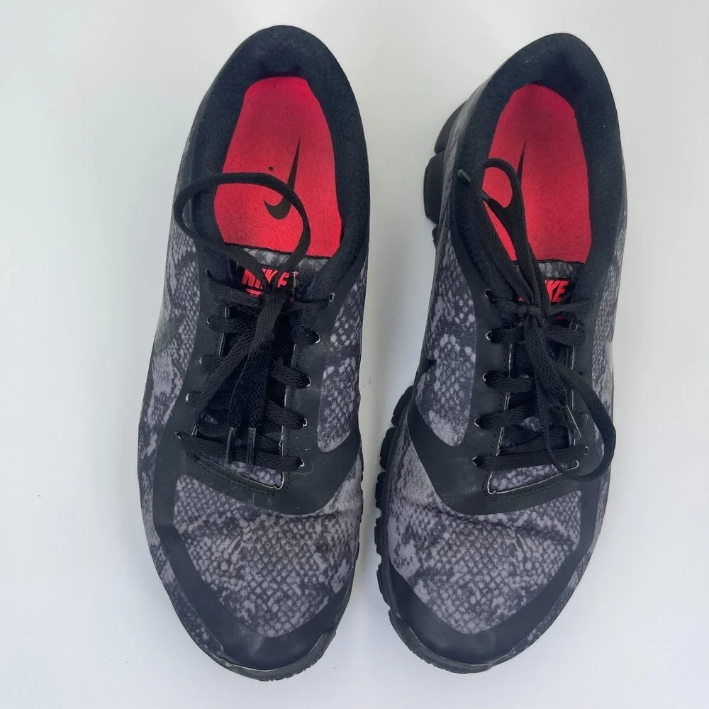 Nike Free 5.0 Women's‎ Running Shoes SIze 9 Black Snakeskin Print 695168-001